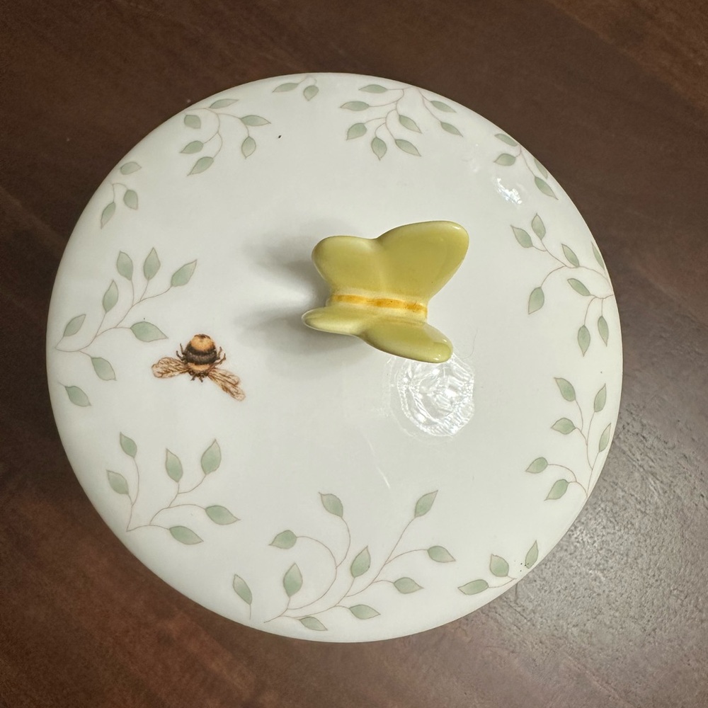 🧡Lenox Butterfly Meadow Collection Medium Porcelain Canister🧡 - Picture 7 of 13